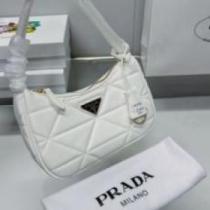ショルダーバッグ 洗練を十分に演出する ハンドバッグ PRADAコピー 2026 多色可選 プラダコピー.589.