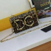 手持ち&ショルダー掛け  2026  ドルチェ＆ガッバーナコピー ミニバッグ Dolce&Gabbanaコピー 今一番HOTな新品  バッグ 争奪戦必至.600.