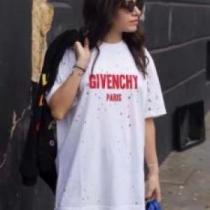 綺麗に決まるフォルム！ 半袖シャツ GIVENCHYコピー 2色可選 シンプル ジバンシィコピー 2026