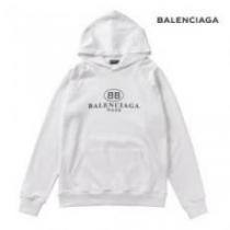 トップス 楽に着用出来る パーカー 2026 機能性も備えたアイテム BALENCIAGAコピー バレンシアガコピー