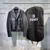 FENDIコピー フェイクファー製のコート上品な輝きを放つ形 2026 防風 フェンディコピー 今買い◎得