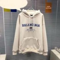 ゆったりとしたサイズ感 ファッション 人気 2026 トップス BALENCIAGAコピー バレンシアガコピー パーカー