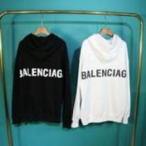 パーカー 多色可選 トップス 2026 BALENCIAGAコピー バレンシアガコピー  綺麗に決まるフォルム