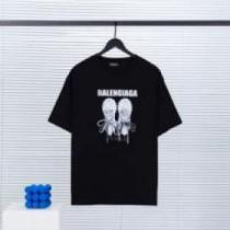柔らかな質感 2色可選 BALENCIAGAコピー バレンシアガコピー 2026 半袖Tシャツ 大注目