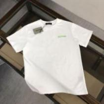 自然な肌触り  BALENCIAGAコピー 半袖Tシャツ 2色可選 バレンシアガコピー 2025 活用できるアイテム
