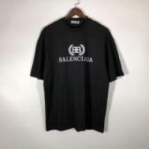 圧倒的な高級感 3色可選 BALENCIAGAコピー 2026 半袖Tシャツバレンシアガコピー ランキング1位