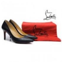 Christian Louboutinコピー 2025 シューズ 優しい履き心地 おしゃれに絶大な人気の クリスチャンルブタンコピー ハイヒール