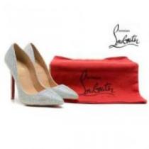 ハイヒール クリスチャンルブタンコピー 柔らかな質感 2026 優美なお出かけスタイル Christian Louboutinコピー シューズ