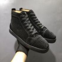 カジュアルシューズ 実用性に溢れるアイテム 個性派 Christian Louboutinコピー 2026 クリスチャンルブタンコピー シューズ