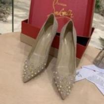 クリスチャンルブタンコピー Christian Louboutinコピー 耐久性に優れ シューズ ハイヒール 2026 大人キレイに仕立てる