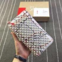 クリスチャンルブタンコピー 海外セレブ愛用 Christian Louboutinコピー 革財布 2026 ウォレット.610.