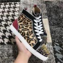 ポップ 2026 Christian Louboutinコピー クリスチャンルブタンコピー シューズ 実用性に溢れるアイテム カジュアルシューズ