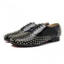 大人のセンスを感じさせる シューズ 魅惑 クリスチャンルブタンコピー Christian Louboutinコピー  2026  カジュアルシューズ