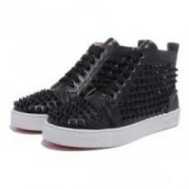 ナチュラルな素材感 2026 シューズ カジュアルシューズ クリスチャンルブタンコピー  肌触りのいい Christian Louboutinコピー