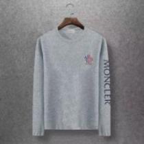 今からの季節にピッタリ 2026 自分らしいスタイリング  長袖Tシャツ  MONCLERコピー 3色可選 モンクレールコピー