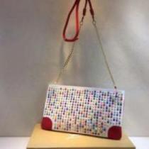 Christian Louboutinコピー 気軽に持てる クリスチャンルブタンコピー ポーチ 2026 ショルダーバッグ.611.