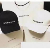 バレンシアガコピー つば付き 2026 2色可選 小顔効果大 キャップ 大好評♪ BALENCIAGAコピー