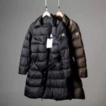 モンクレールコピー 【大人気】定番商品 ダウンジャケット防湿性に優れ  MONCLERコピー 2026 2色可選