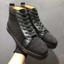 クリスチャンルブタンコピー 今話題の最新作 2025 スニーカー 極上シューズ 利便性に優れ Christian Louboutinコピー シューズ シックスタイルに活躍