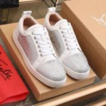 ナチュラルな素材感 Christian Louboutinコピー シューズ クリスチャンルブタンコピー 2色可選  定番のアイテム 2026 スニーカー
