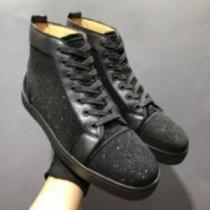 カジュアルシューズ もっとも高い人気を誇る Christian Louboutinコピー 2026 クリスチャンルブタンコピー シューズ 飽きの来ない