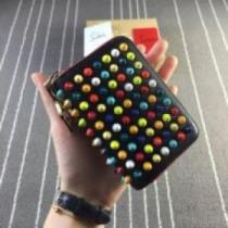 海外セレブ愛用 Christian Louboutinコピー カード入れ付 クリスチャンルブタンコピー ウォレット 2026.610.
