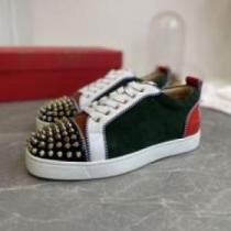 2025 シューズ Christian Louboutinコピー 今一番HOTな新品  優しい色合い スニーカー クリスチャンルブタンコピー