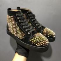 絶大な人気を誇る シューズ Christian Louboutinコピー ショートパンツ 確定となる上品 2025 スニーカー クリスチャンルブタンコピー