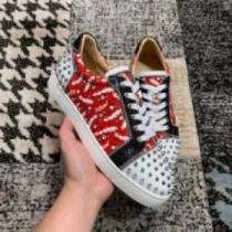 お買い得品 クリスチャンルブタンコピー カジュアルシューズ シューズ コーデ 知的なムードを演出 2026 Christian Louboutinコピー