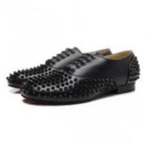 クリスチャンルブタンコピー 高評価の人気品  カジュアルシューズ シューズ 2026 着用 Christian Louboutinコピー