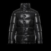 お買い得品  2026  MONCLERコピー ダウンジャケット 艶は無くモンクレールコピー