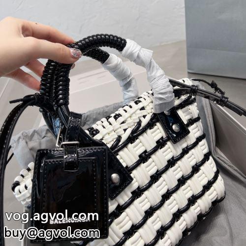 2022 3色可選 ショルダーバッグ 通勤 肌触りのいい  バレンシアガコピー  BALENCIAGAコピー