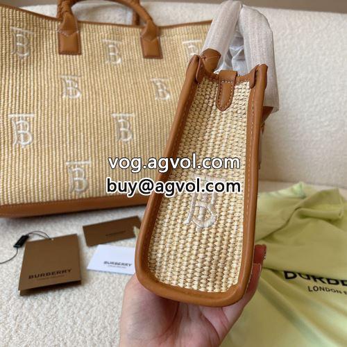 BURBERRYコピー バッグ バーバリーコピー 2022 収納力のよい 気軽に持てる ハンドバッグ