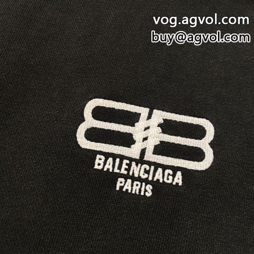 2色可選 大爆発金 BALENCIAGAコピー パーカー 男女兼得 バレンシアガコピー 2022 高評価の人気品