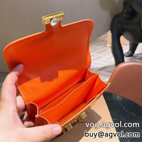 2022 エルメス HERMES 芸能人に愛用者続出 多色選択可 エルメスブランド 偽物 通販 ショルダーバッグ レディースバッグ 気軽に持てる