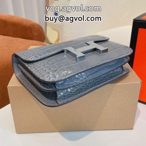 早くも完売している 2022 エルメス HERMES ショルダーバッグ 多色選択可 レディースバッグ なめらかな手触りのバッグ エルメスブランドスーパーコピー