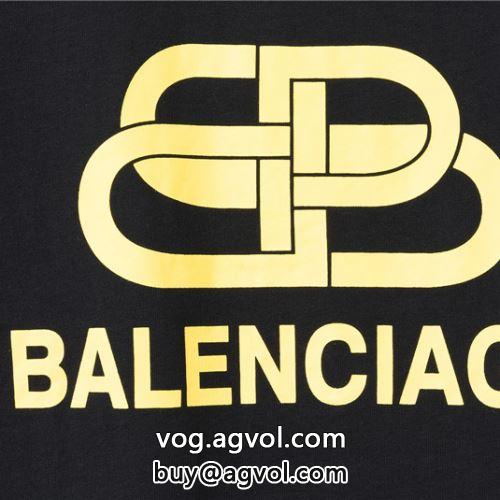 完売必至の人気モデルをご紹介 2022 快適 バレンシアガコピー  半袖Tシャツ BALENCIAGAコピー
