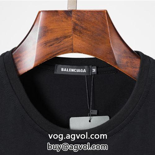 完売必至の人気モデルをご紹介 2022 快適 バレンシアガコピー  半袖Tシャツ BALENCIAGAコピー