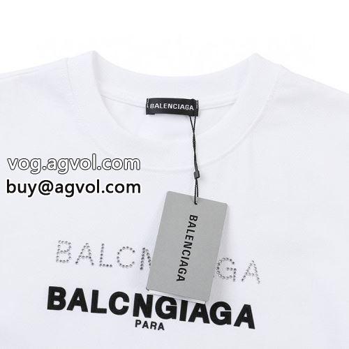 快適な着心地 2022 2色可選  半袖Tシャツ バレンシアガコピー  BALENCIAGAコピー 強い魅力を感じる一枚