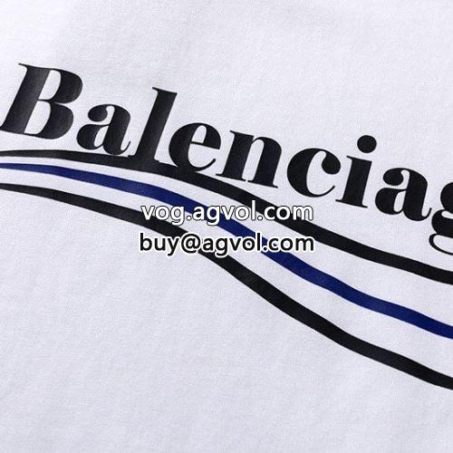 お出かけに最適 BALENCIAGAコピー 2022 半袖Tシャツ 2色可選  優美なお出かけスタイル バレンシアガコピー