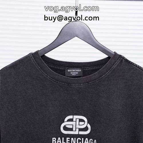 2022 BALENCIAGAコピー 半袖Tシャツ 素敵  バレンシアガコピー BALENCIAGAコピー