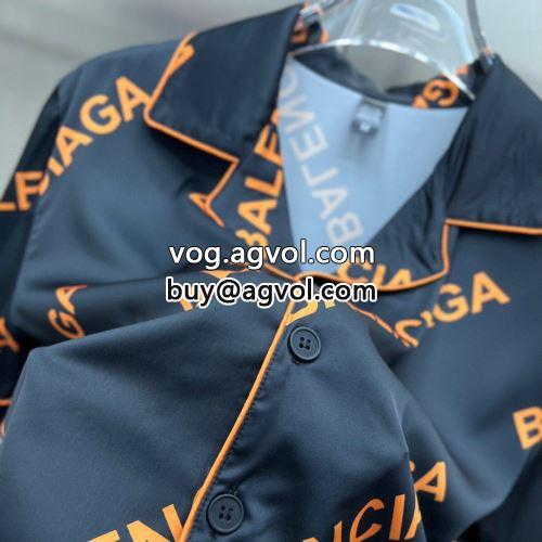薄手 バレンシアガコピー 2色可選 2022 半袖Tシャツ BALENCIAGAコピー コーデ 知的なムードを演出