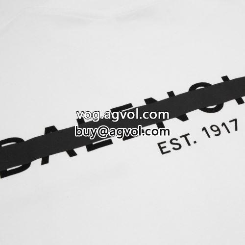 BALENCIAGAコピー 半袖Tシャツ 流行に関係なく長年愛用できる 快適 バレンシアガコピー 2022