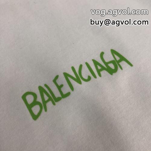自然な肌触り  BALENCIAGAコピー 半袖Tシャツ 2色可選 バレンシアガコピー 2022 活用できるアイテム