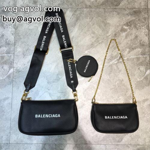  2022 バレンシアガコピー  確定となる上品 斜め掛けバッグ 柔軟 BALENCIAGAコピー 争奪戦必至   