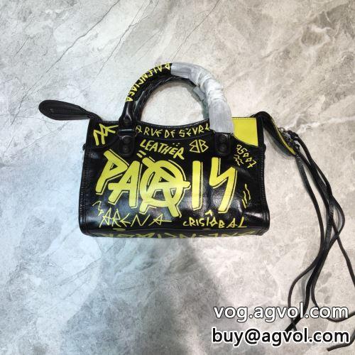 シンプル＋多機能 BALENCIAGAコピー バレンシアガコピー もっとも高い人気を誇る 2022 斜め掛けバッグ