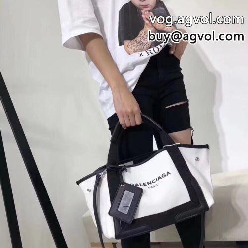  メインルーム BALENCIAGAコピー セレブ愛用の超人気商品 非凡な容量 バレンシアガコピー 2022 ハンドバッグ     