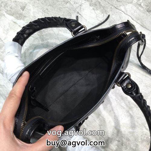 実用性に溢れるアイテム バレンシアガコピー BALENCIAGAコピー 通勤 出張 旅行  2022 ショルダーバッグ