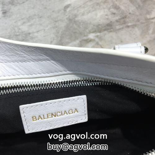 キャリア女性のお悩み解決 2022 優しい色合い BALENCIAGAコピー 人気 ランキング  バレンシアガコピー