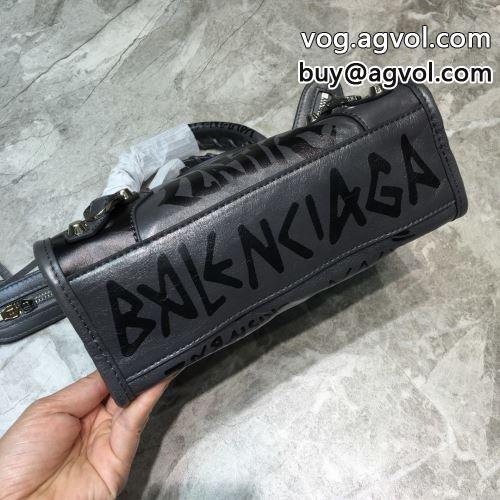 BALENCIAGAコピー 限量販売 バランスのいい大きさ 手持ち&ショルダー掛け  ショルダーバッグ  =バレンシアガコピー 2022